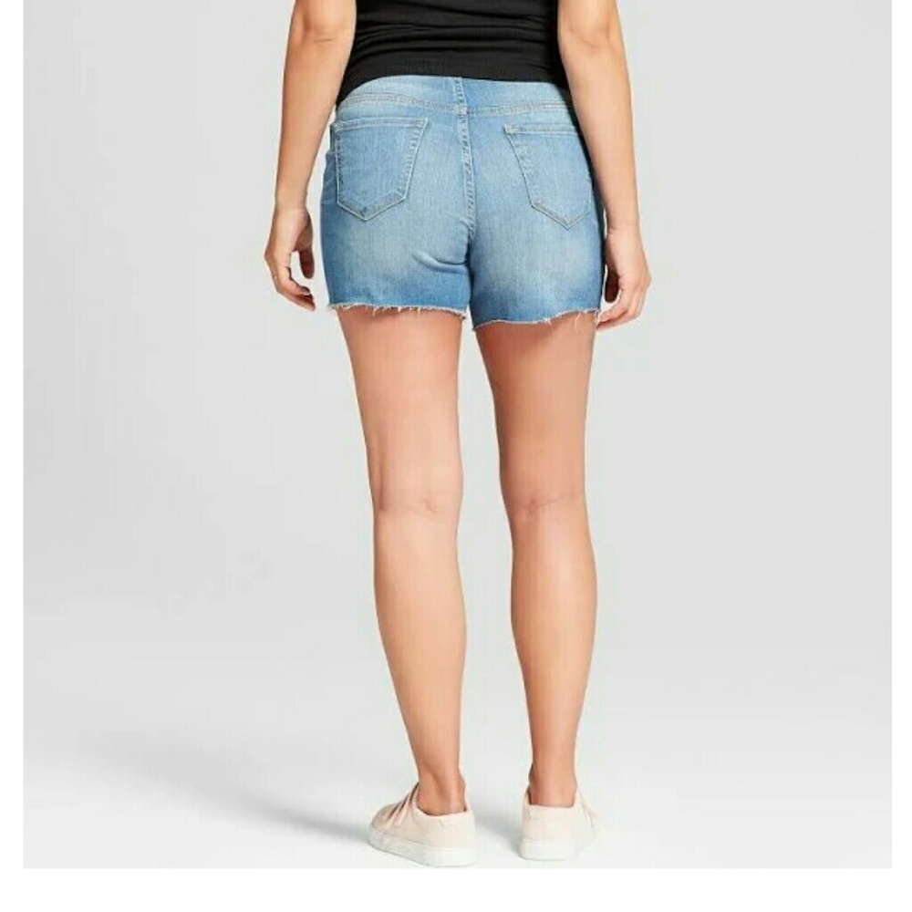 Isabel maternity shorts - Picture 3 of 6